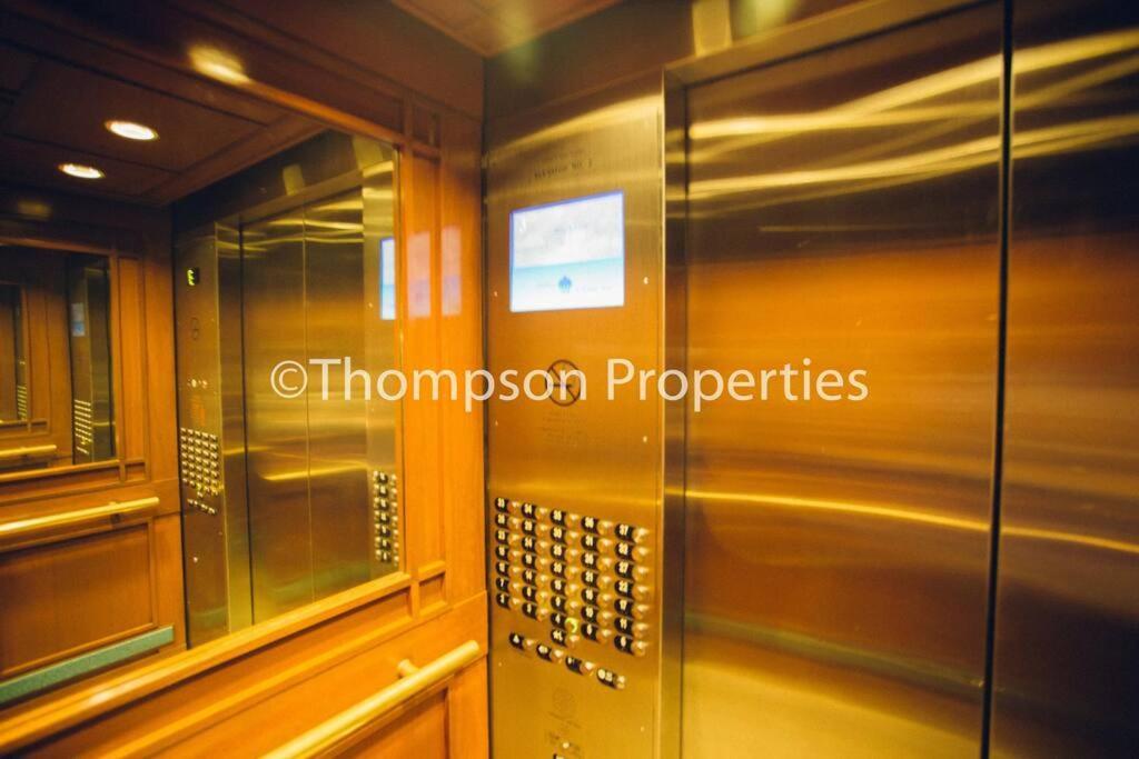 Aloha 1 Bed 1 Bath Sleeps 4 Apartment