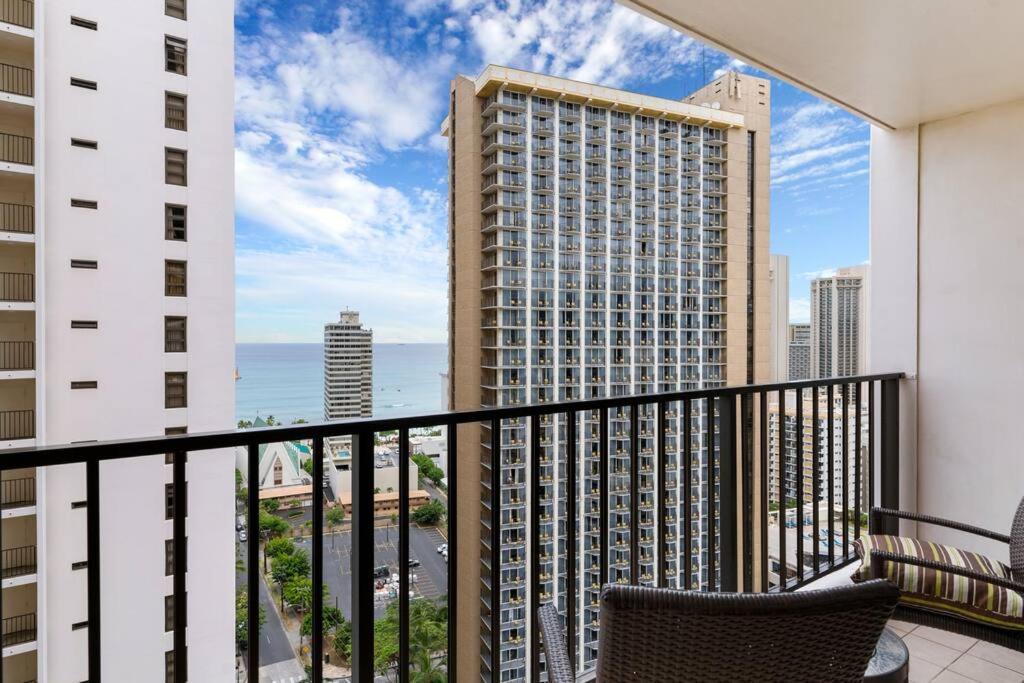 Aloha 1 Bed 1 Bath Sleeps 4 * Honolulu